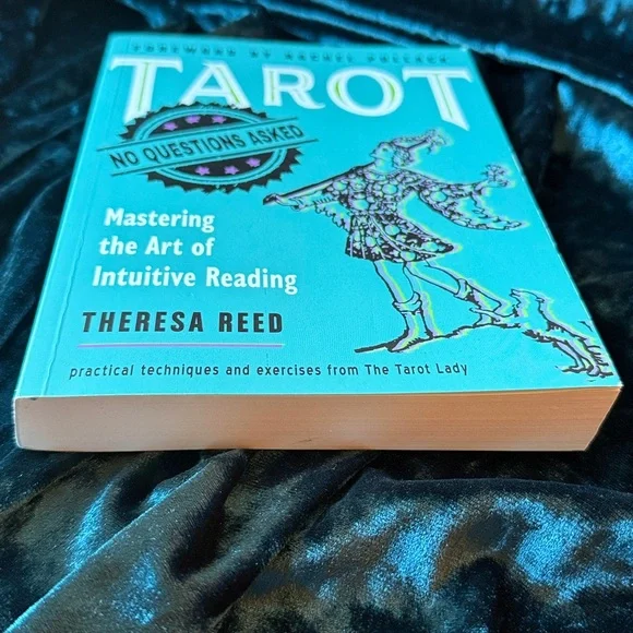 Tarot: No Questions Asked Book Mastering the Art of Intuitive Read Theresa Reed - Picture 5 of 14